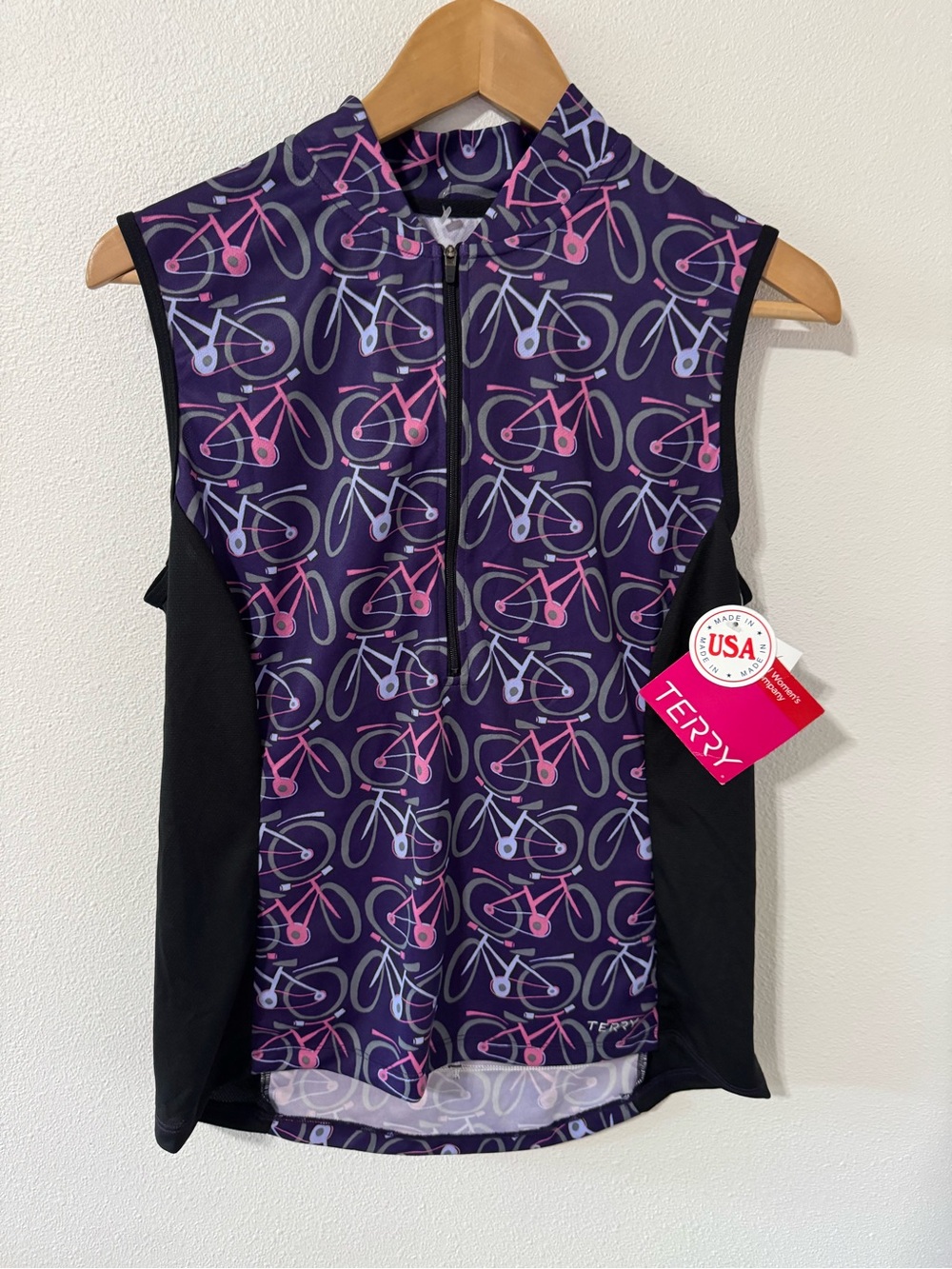 Terry Breakaway Mesh Sleeveless Jersey Critical Mass Bicycle 1/2 Zip NWT-L